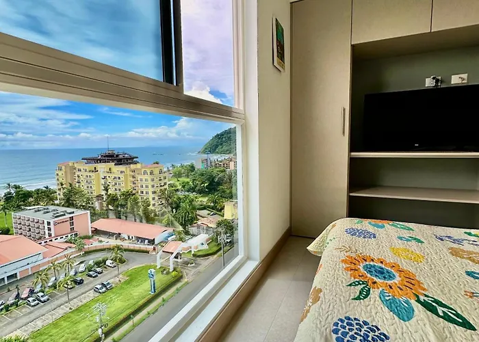 Grettabril Jaco Beach Apartment